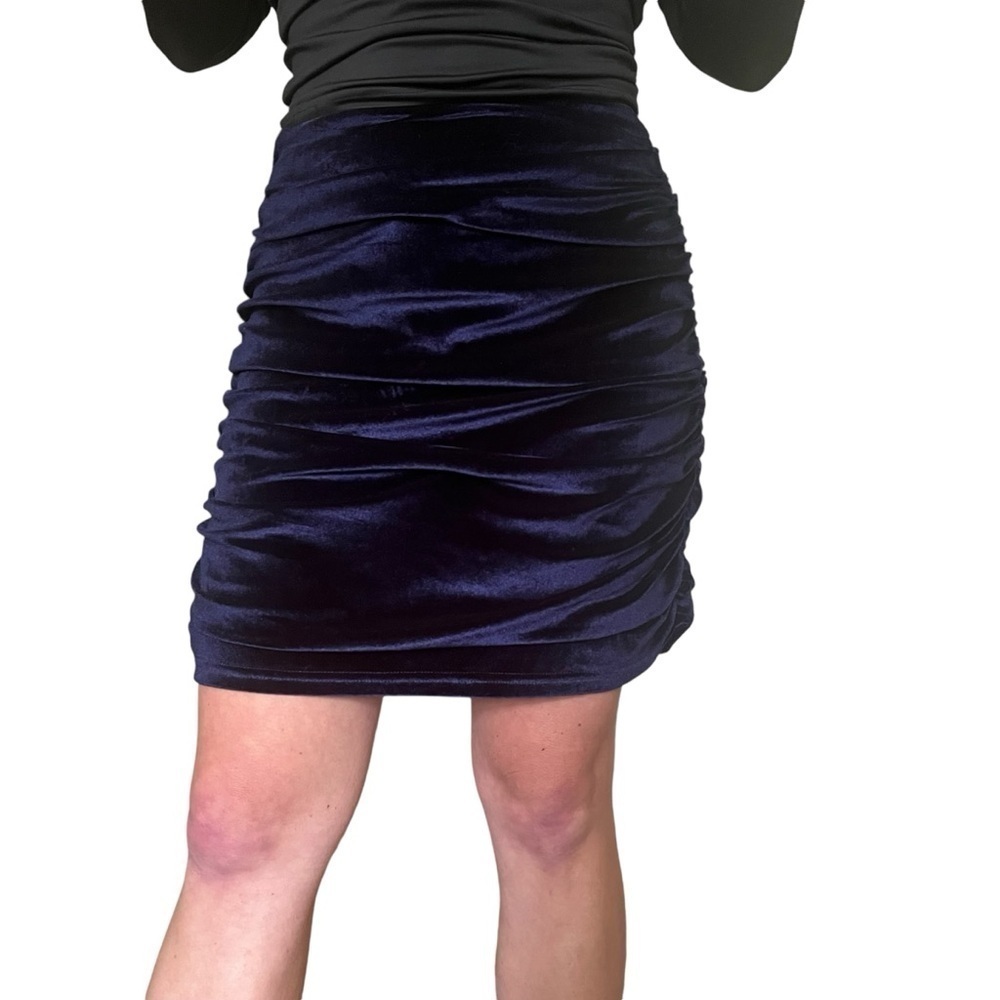 Lulus mini ruched navy blue skirt velvet zipper lined Women L - Picture 6 of 13